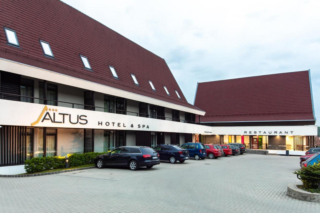 Altus Hotel & Spa Praid Exterior photo
